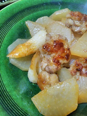 バラ肉団子と大根の煮物.jpg